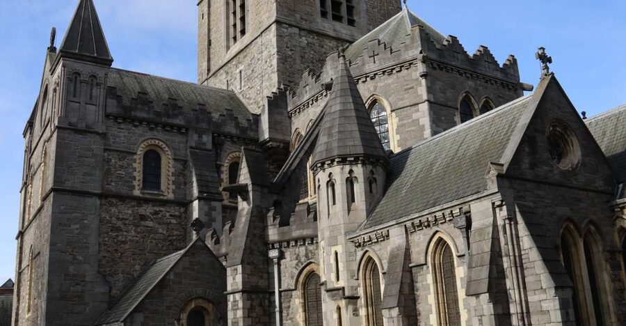 Dublin: Macabre History Walking Tour - A different way to read Dublin’s old center