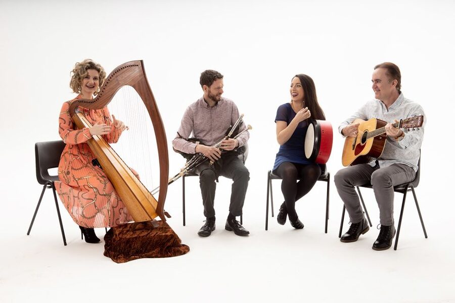 Dublin: Music and Dance Show at The Irish House Party - What happens from 6:30 to 9:30