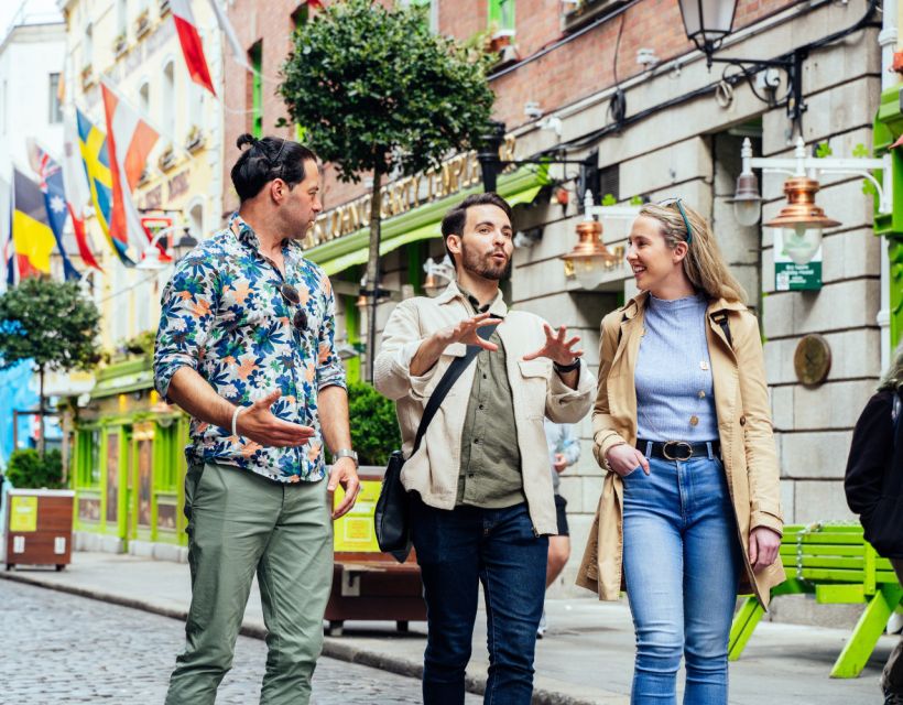 Dublin: Personalized Private Tour with a Local Host - Food, pubs, music, and local culture