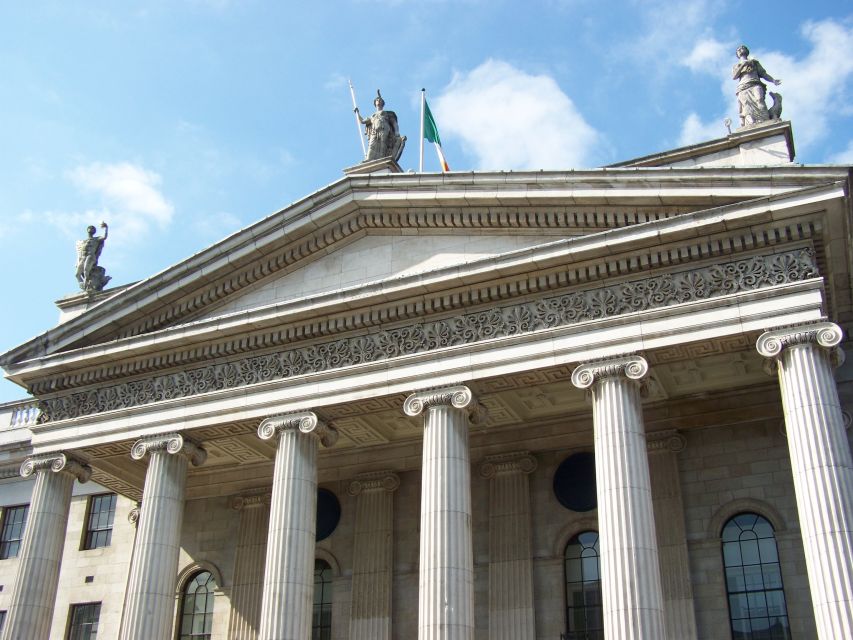 Dublin: Private City Tour in German - Dun Laoghaire and Howth: choose views over a compact walk