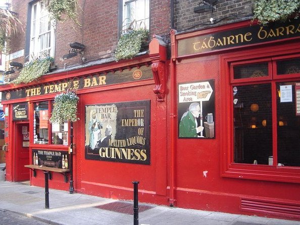 Dublin Private Custom Tour, Off-The-Beaten-Path in Temple Bar with a Local - Key points at a glance