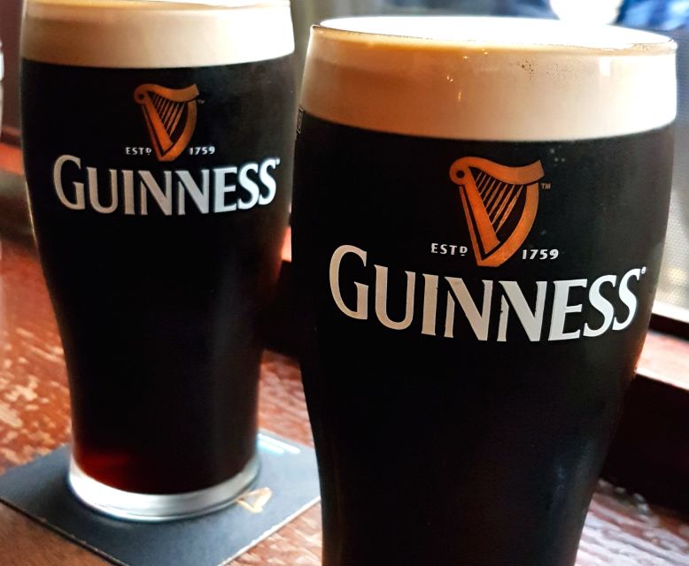 Dublin: Private Pub Tour - Stop two: finding the pub’s real personality