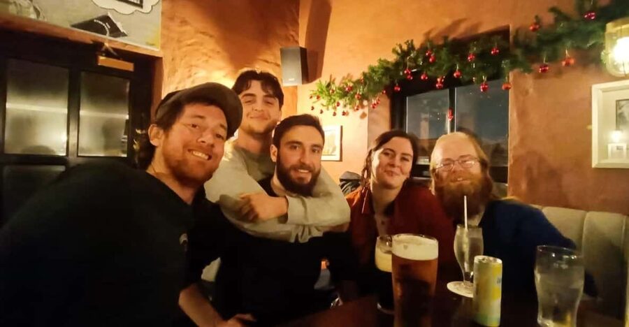 Dublin: Pub Tour. Pour The Perfect Guinness, Whiskey & Music - Temple Bar without stopping there