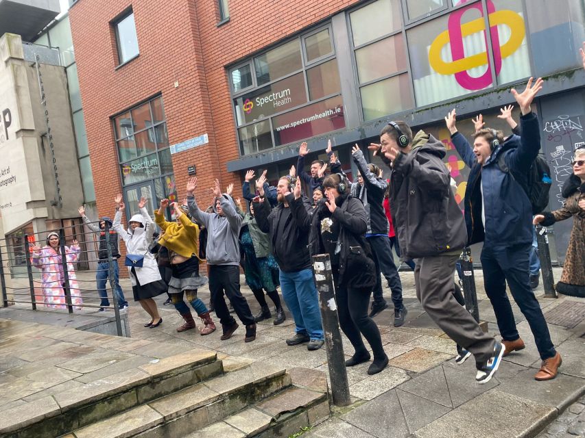 Dublin: Silent Disco Walking Tour - Meeting inside The Button Factory in Temple Bar