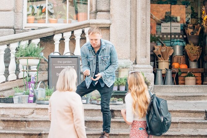 Dublin Storytelling Pub Tour - 3 stops, drinks & local snacks - What the storytelling covers