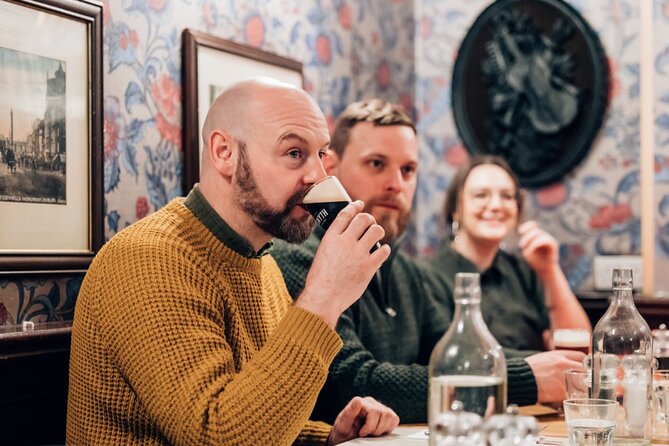Dublin Storytelling Pub Tour - 3 stops, drinks & local snacks - Who will enjoy this Dublin evening?
