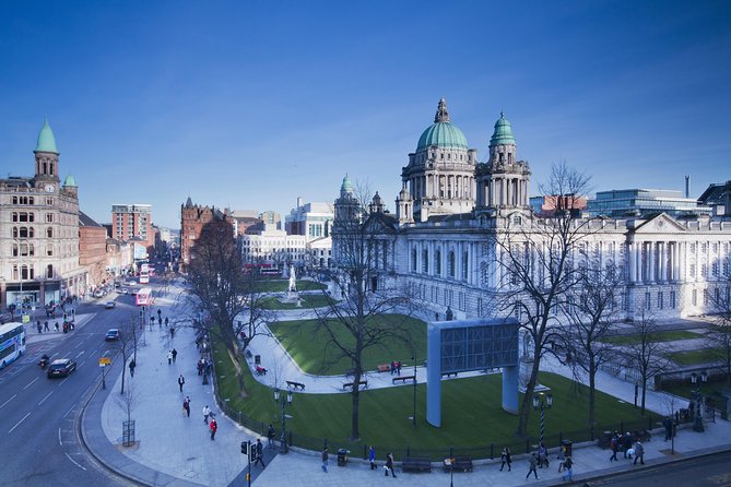 Dublin to Dunluce Castle, Giant's Causeway, Dark Hedges & Belfast - Belfast City Hall and one hour in the capital