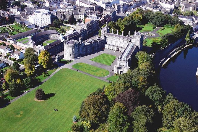 Dublin to Kilkenny Castle and House Of Waterford Crystal Day Tour - The day at a glance