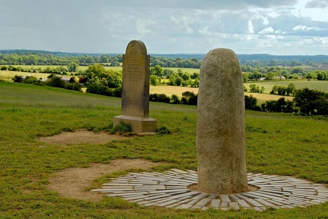 Dublin to Newgrange, Monasterboice Small Group Guided Tours - How the mini-coach affects the day