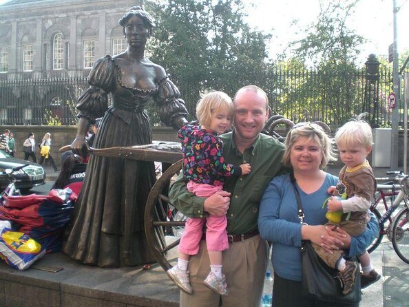 Dublin Traditional Irish 3 Course Meal Walking Tour with Local - What makes this Dublin food walk worth considering