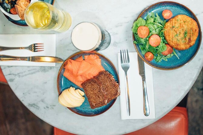 Dublin Traditional Irish 3 Course Meal Walking Tour with Local - Practical details that affect your comfort