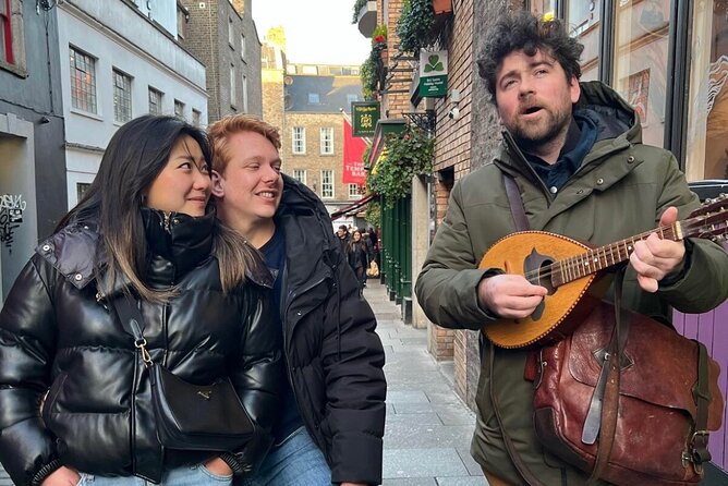 Dublin Traditional Irish Music Walking Tour with Live Performance - Fishamble Street and Dublin’s musical past
