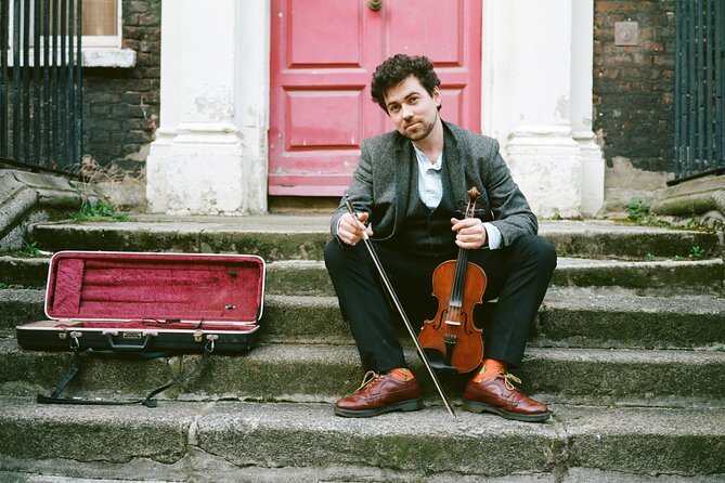 Dublin Traditional Irish Music Walking Tour with Live Performance - The guides make or break the experience