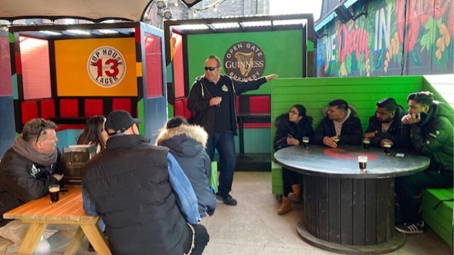 Dublin: Traditional Pubs Walking Tour with Local Guide - What makes the guides important