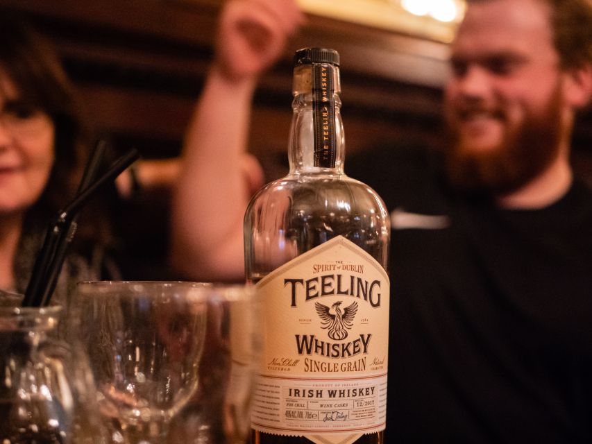 Dublin: Whiskey Tasting Tour - What the guide adds to five whiskey pours