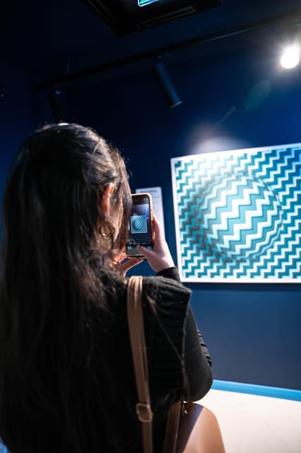 Dublin: World of Illusion Entry Ticket - The Gravity-Defying Room And Perspective Tricks