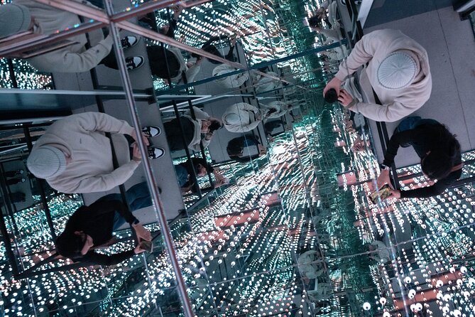 Dublin World of Illusion Entry Ticket with Interactive Exhibits - The basement: where the visit improves