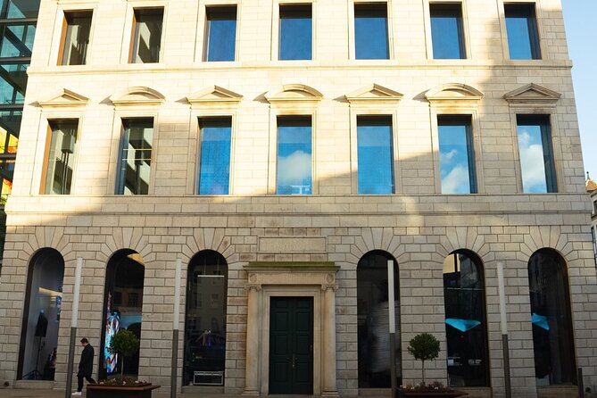 Dublin World of Illusion Entry Ticket with Interactive Exhibits - The top floor: more to try, but not perfectly even