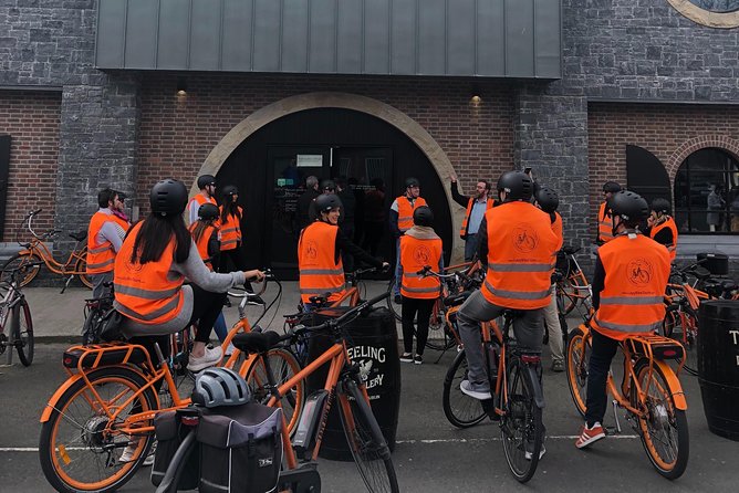 E-Bike & Bike Tour with a Local Guide in Dublin - The strongest part: the guides