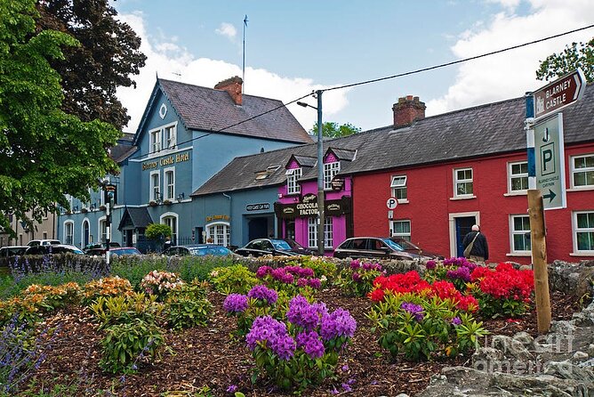 Easy Access Blarney Stone and Castle Gardens Tour - Finishing at Blarney Woollen Mills