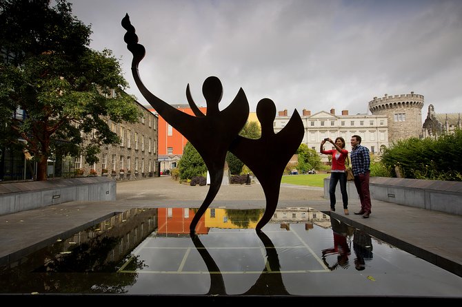 Essential Private Dublin walking tour for up to 6 people - Finishing around Dublin Castle