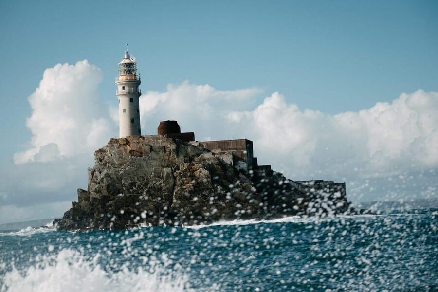 Fastnet Rock Lighthouse direct boat tour-Baltimore.Guided. - Key points to know before you book