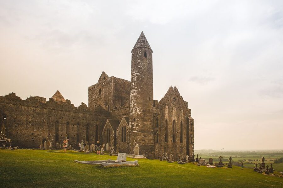 From Dublin: 3-Day Dingle, Killarney & the Wild Atlantic Way - Staying in Dingle: what the accommodation means