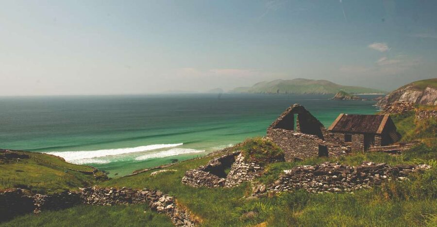 From Dublin: 5-Day Tour to the Southwest with Accommodation - Clonmacnoise and the first taste of rural Ireland