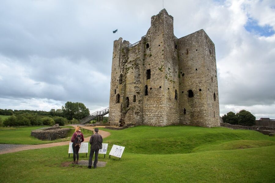 From Dublin: Celtic Boyne Valley and Ancient Sites Tour - Fore Distillery: spirits, lunch, and a local pause