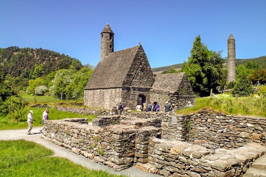 From Dublin: Glendalough & Wicklow Mountains Morning Tour - Leaving Dublin for the Garden of Ireland