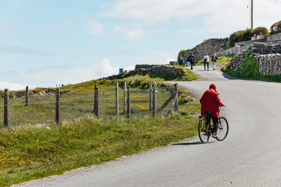 From Galway: Aran Islands & Cliffs of Moher Full-Day Trip - The return route through County Clare