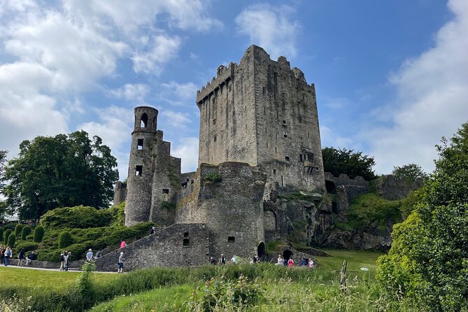 Full Day Private Tour of Jameson Whiskey, Blarney Castle & Cobh - Pickup in Cork or Cobh