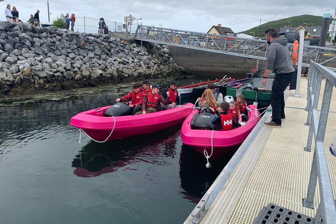Funky Pink Self Drive Boats - Cruising the inner harbour