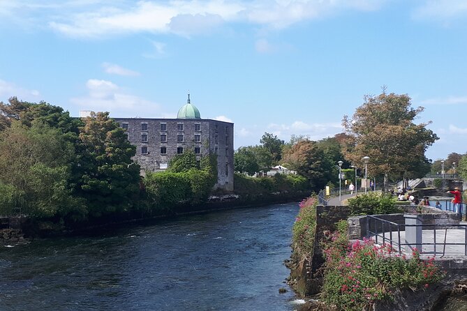 Galway Tasting and Walking Tour - Churches, markets, and Galway’s Irish voice