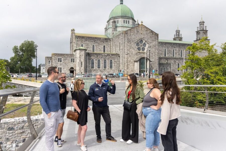 Galway: Welcome to Galway Walking Tour - Music, Irish language, and Galway’s daily character