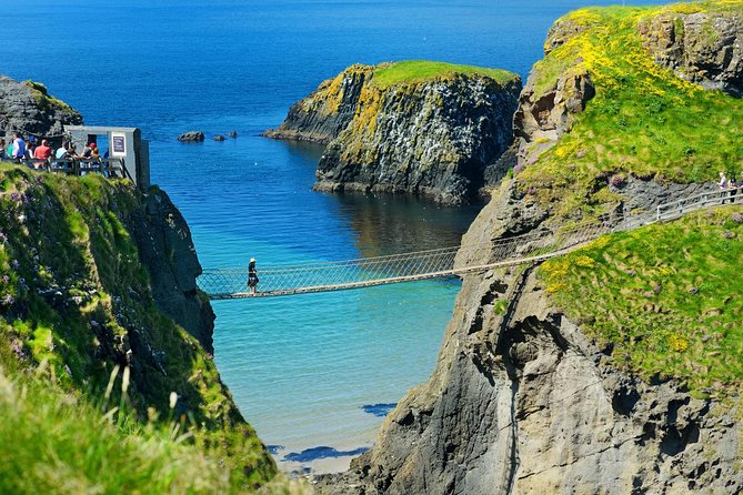 Giant's Causeway Custom Tailored Award Winning Private Tour. - Carrick-a-Rede and the rope bridge decision