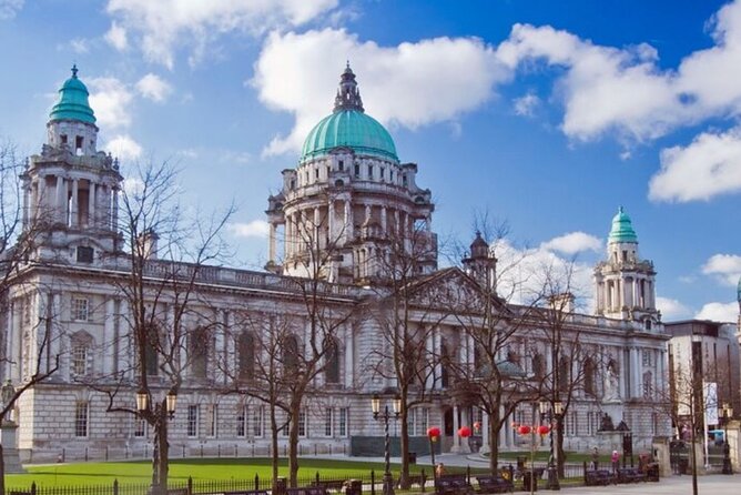 Giants Causeway and Belfast 2 Days with Private Chauffeur Tour - Belfast City Hall gives Day 2 a city center start