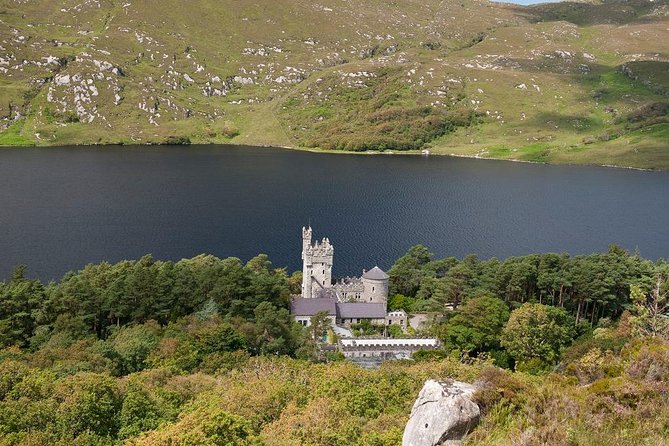 Glenveagh National Park and Gaeltacht Tour - Dunfanaghy, a good place to pause