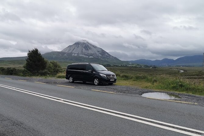 Glenveagh National Park and Gaeltacht Tour - The van, pickup areas, and length of the day