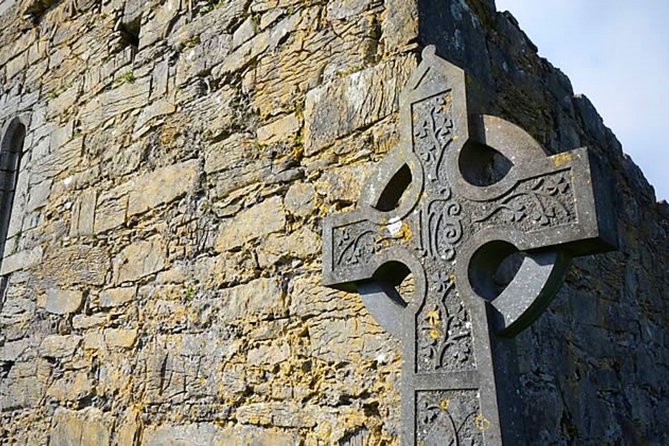 History & cultural tour of Inishmore, Aran Islands. Galway. Private. 2 ½ hours - Watching seals near Kilmurvey Beach