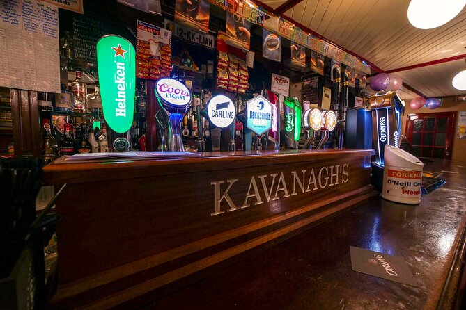Hurling Experience in Kavanaghs Bar, Freshford, Kilkenny - Starting at Apartment 1 in Freshford village