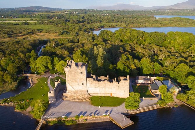 Innisfallen Island - Scenery & history of Killarney National Park - Practical details for a smoother outing