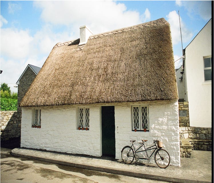Ireland: The Quiet Man Museum and Film Location Guided Tour - Following the route from Innisfree