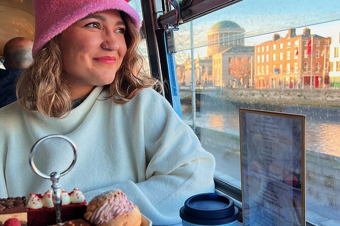 Irish Afternoon Tea on 1960s Vintage Bus in Dublin - How the semi-guided style feels