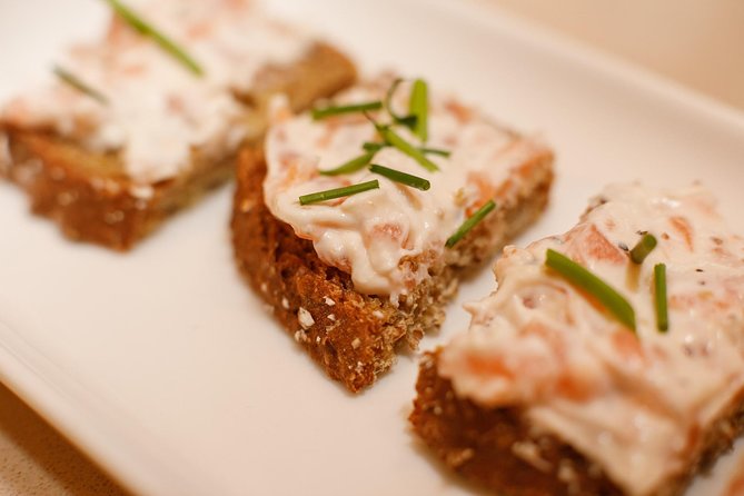 Irish Craic & Cuisine: Cooking Class & Dinner in Central Dublin - Making soda bread from scratch