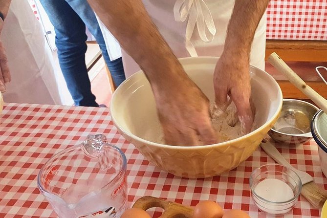 Irish Soda Bread Baking and Food Heritage Experience - Why soda bread is such a good way to meet Ireland