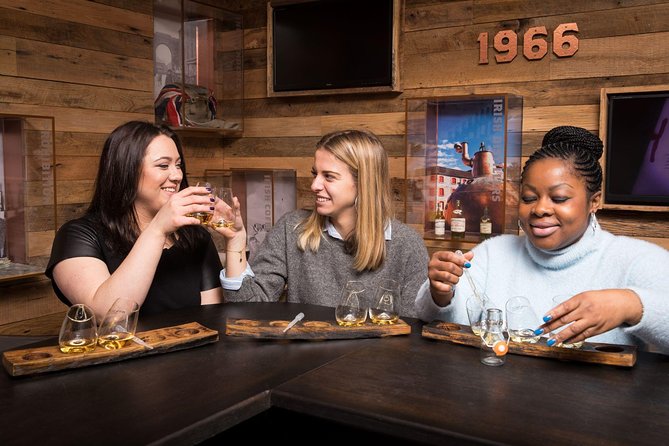 Irish Whiskey Museum: Whiskey Blending Experience - Four samples that widen your palate