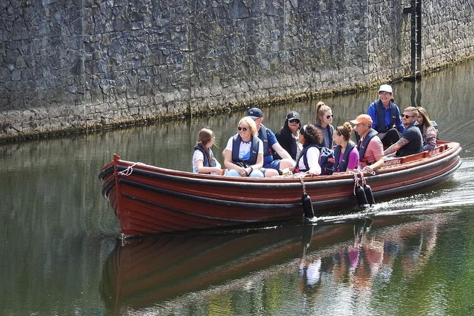 Kilkenny Boat Trip - The guides shape the experience