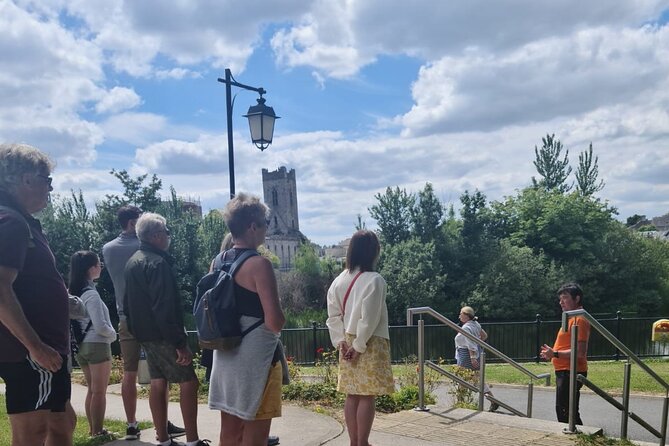 Kilkenny from Medieval to Modern City. Private Walking Tour - Finding the center of Kilkenny