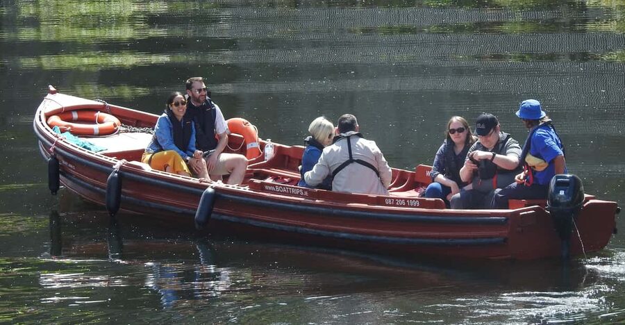 Kilkenny: Guided City Boat Tour with Kilkenny Castle Views - Finding the boat at Canal Square